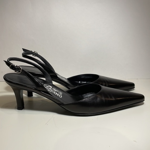 Salvatore Ferragamo Midnight Calf Heel - Picture 2 of 5